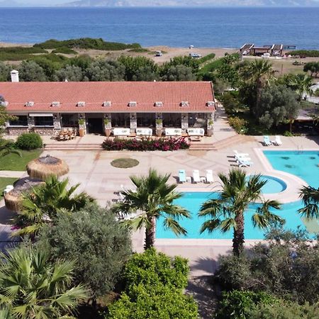 Flow Datca Surf & Beach Hotel Exterior foto